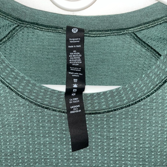 Lululemon Metal Vent Tech Short Sleeve Silverescent Size Medium MEFO/DKFR 77993 - Picture 3 of 4